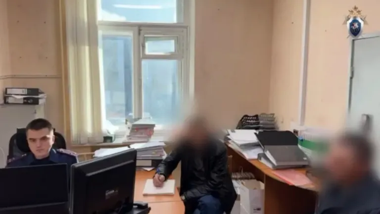 В Чувашии дорожника задержали при передаче взятки эксперту