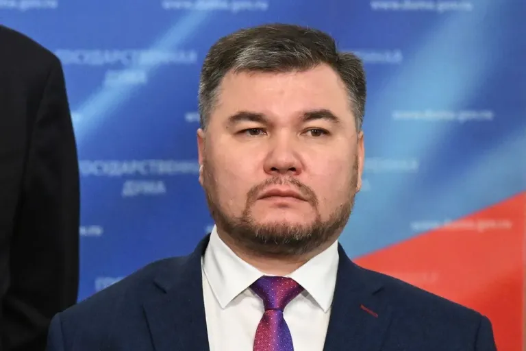В Чебоксарах 6 ноября примут участников СВО по вопросам долгов
